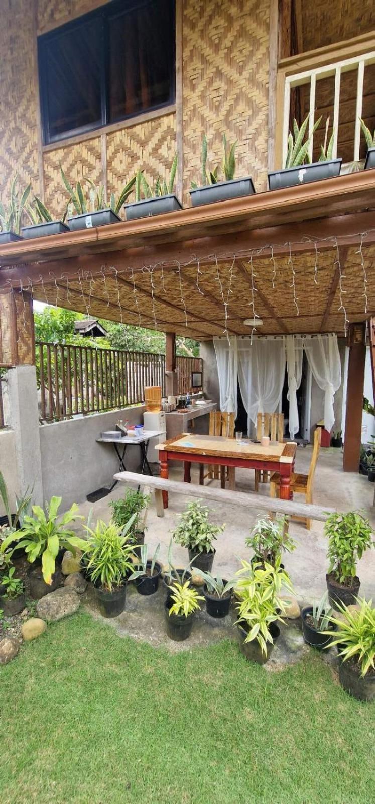 Khloe Serenity Guest House Batuan Exterior foto